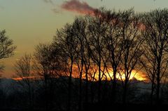 Abend und Nacht meist niederschlagsfrei