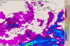 Regen und Gewitter am Nachmittag